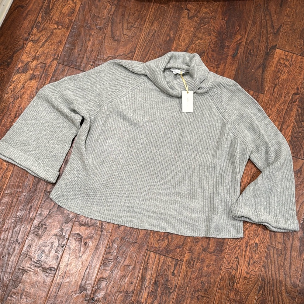 LAJU LOS ANGELES RIBBED SWEATER GRAY SZ L NWT